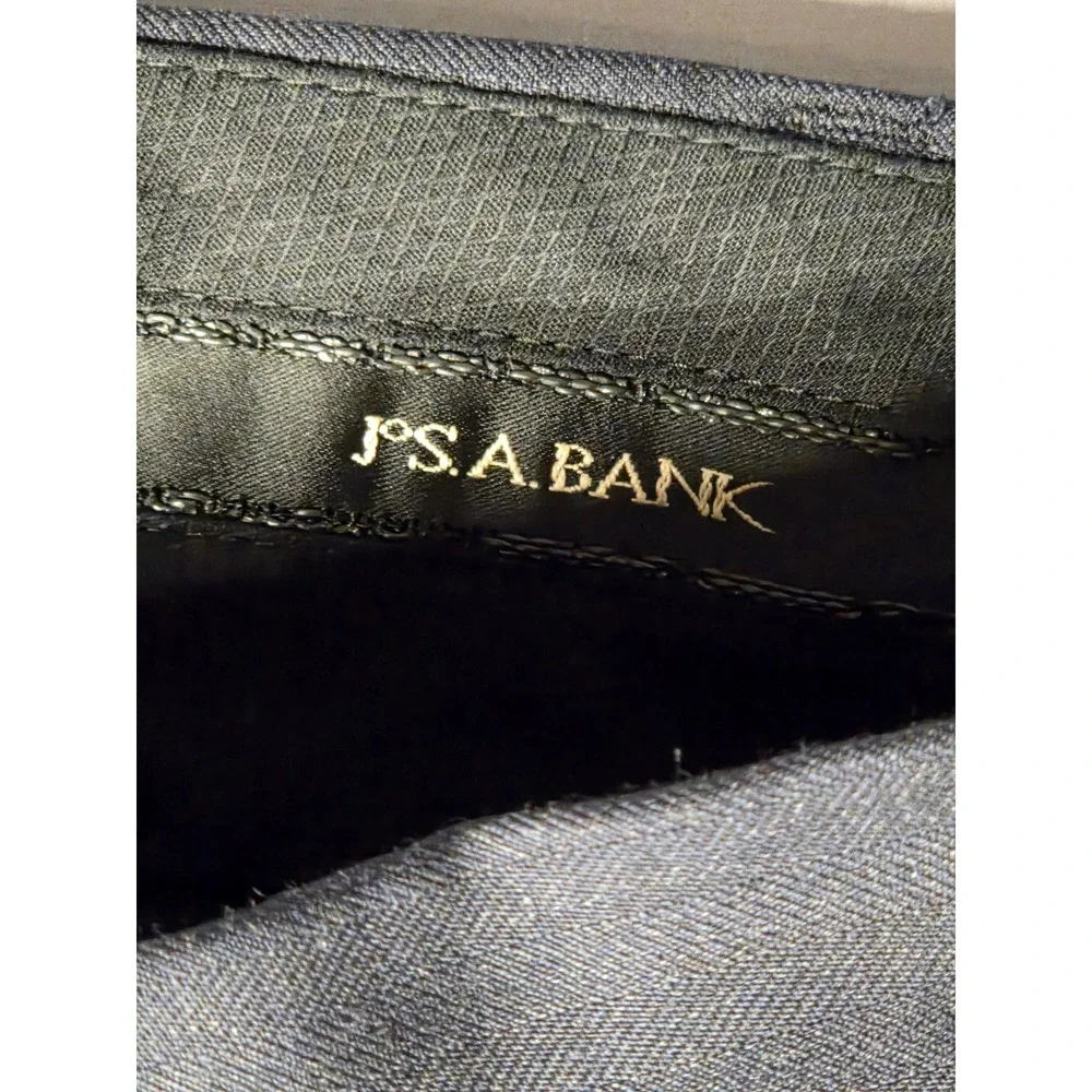 Jos A. Bank Mens 43R Pleated Wool Dress Pants Charcoal Grey Herringbone Trousers